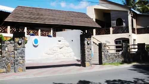 Le Grand Bleu Hotel Trou aux Biches Luaran gambar